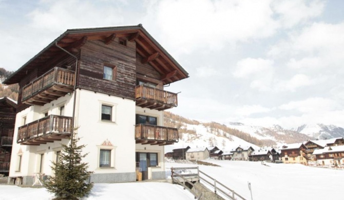 Brand new apartment in Livigno near ski area