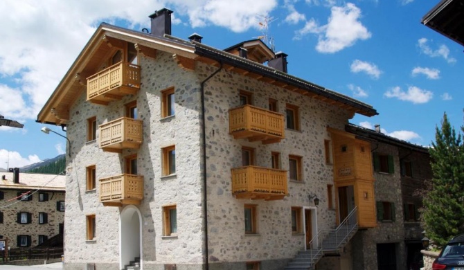 Chalet Alaska