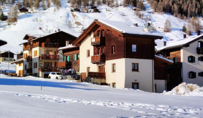 Chalet Vito - Bilocale Saroch Myholidaylivigno