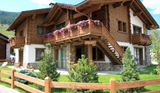 Mont Chalet Apartaments