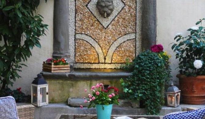Il Cortile di Elisa & our flats
