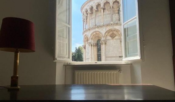 La Cattedrale dalla finestra