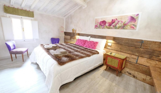 La Turandot suite with AC and wifi