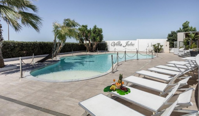 Villa Jolie - Luxury Villa with Swimming Pool