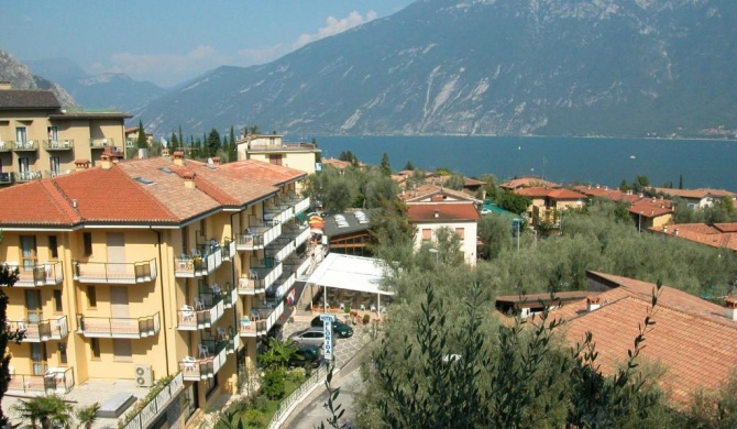 HOTEL FLORIDA